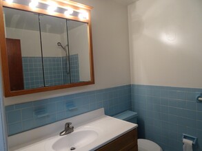 2927 Bell Blvd, Unit 2 in Bayside, NY - Building Photo - Building Photo