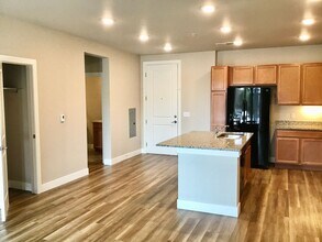 14301 E Tennessee Ave in Aurora, CO - Building Photo - Building Photo