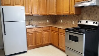84 Bowery St in Frostburg, MD - Building Photo