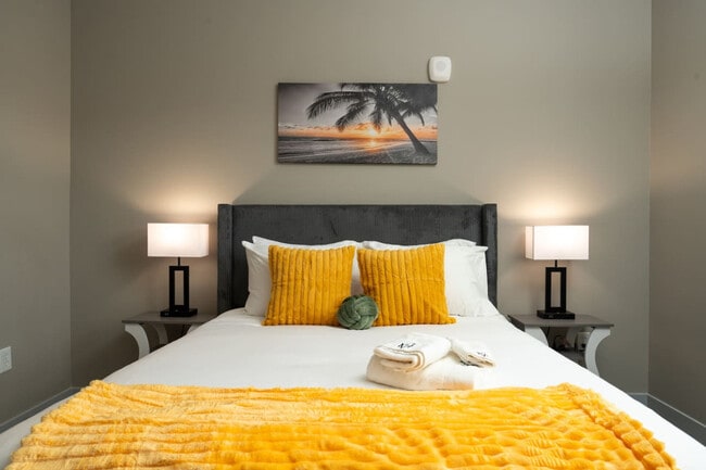 5825 Sunset Wy-Unit -ID1228648P in Whitestown, IN - Foto de edificio - Building Photo