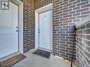 600 Victoria St S in Kitchener, ON - Building Photo - Building Photo