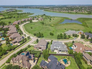 1077 Clearwater Dr in Frisco, TX - Building Photo - Building Photo