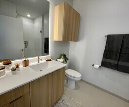 1450 N Kingsbury St in Chicago, IL - Building Photo - Building Photo