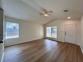 1016 Catalpa St in Austin, TX - Building Photo - Building Photo