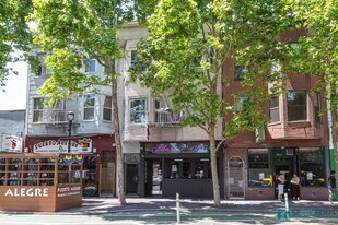 542 Valencia St in San Francisco, CA - Building Photo
