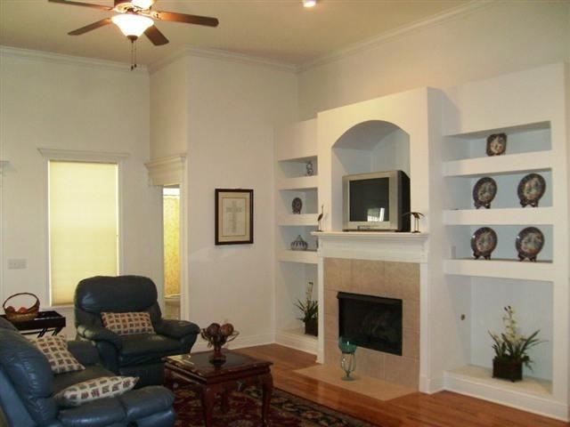 5644 Tecumseh Dr in Tallahassee, FL - Foto de edificio - Building Photo