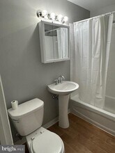 7536 Greenhill Rd in Philadelphia, PA - Building Photo - Building Photo