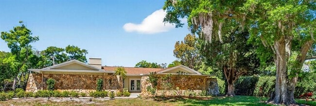 property at 2111 Paddock Cir