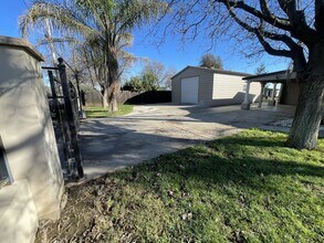 8302 Bailey Rd in Yuba City, CA - Building Photo - Building Photo