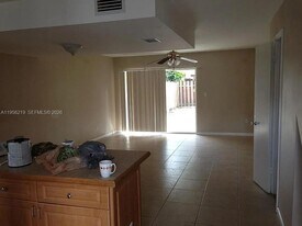 5448 NW 169th Terrace in Miami Gardens, FL - Building Photo