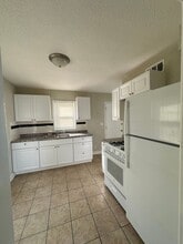 9522 Harrison St in Kansas City, MO - Building Photo - Building Photo