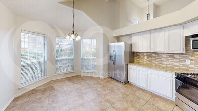 804 Squire Ct in Allen, TX - Foto de edificio - Building Photo