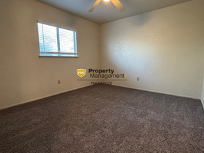 419 Cinnamon Ln in Newman, CA - Building Photo - Building Photo