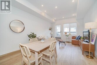 3686-3686 St Clair Ave E in Toronto, ON - Building Photo - Building Photo