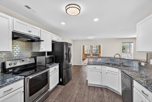 106 Barbee Rd in Morrisville, NC - Building Photo - Building Photo