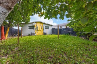 5936 Garfield St in Hollywood, FL - Building Photo - Building Photo