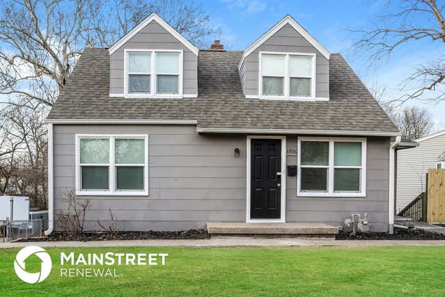 property at 3916 Circle Dr