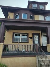 94 Madison St in Pottstown, PA - Building Photo - Building Photo
