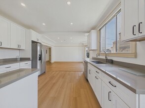 58 Vale St in Daly City, CA - Building Photo - Building Photo