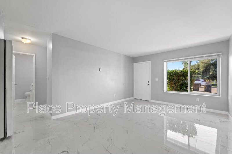 145 Glenhaven Way in Chula Vista, CA - Building Photo