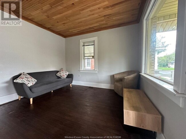 1757 Rooney St in Windsor, ON - Building Photo - Building Photo