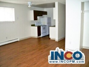 3680 S Lowell Blvd-Unit -103 in Denver, CO - Building Photo - Building Photo