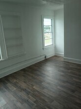 417 Earl St, Unit #4 in Daytona Beach, FL - Building Photo - Building Photo