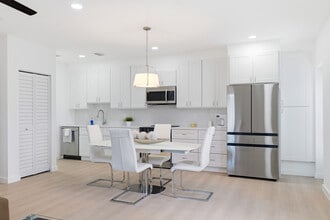 508 Brandon Ave in Clearwater, FL - Building Photo - Building Photo