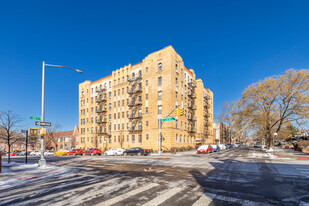 3450 28th St in Astoria, NY - Foto de edificio - Building Photo