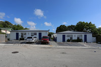 West Palm Beach Villas in West Palm Beach, FL - Foto de edificio - Building Photo