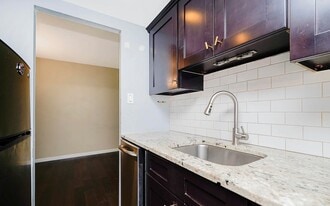 5 Windham Loop in Staten Island, NY - Building Photo