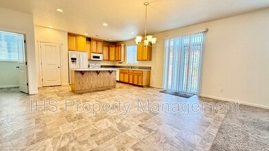 5903 Pierre Dr in Pasco, WA - Building Photo - Building Photo
