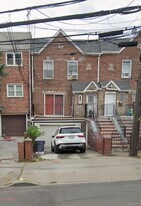70-51 45th Ave in Queens, NY - Building Photo