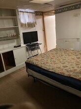 764 Lenore Ln, Unit 2 in Elmont, NY - Building Photo - Building Photo