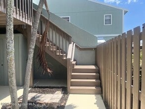 1132 Breezy Way in Sebastian, FL - Building Photo - Building Photo
