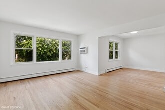 512 Ida Ct in Mount Prospect, IL - Building Photo - Building Photo