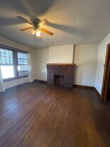 2902-2904-2904 N High St in Columbus, OH - Building Photo