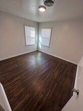 911 N Oliver St, Unit 913 N Oliver Ave in Wichita, KS - Building Photo - Building Photo