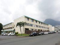 Nani Koolau in Kaneohe, HI - Foto de edificio - Building Photo