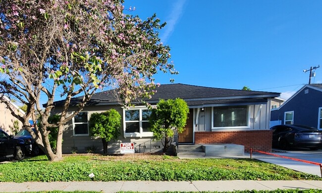 property at 333 E 61st St