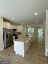 6839 Winterhill Ln in Glen Burnie, MD - Building Photo - Building Photo