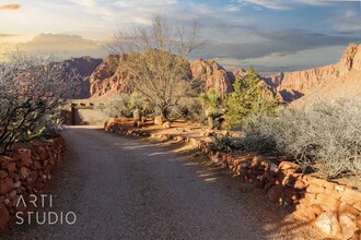 874 Roadrunner Ct in Ivins, UT - Building Photo - Building Photo