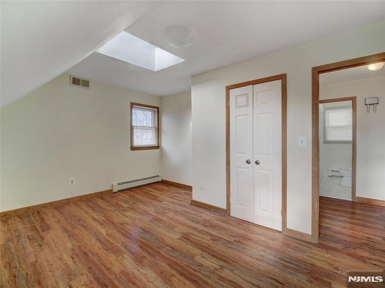 60 Greenwood Ave, Unit 3 in Montclair, NJ - Building Photo