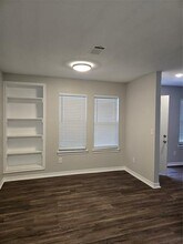 7800 Irish Dr in North Richland Hills, TX - Building Photo - Building Photo