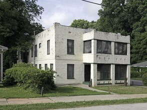 1478 Beecher St in Atlanta, GA - Foto de edificio - Building Photo