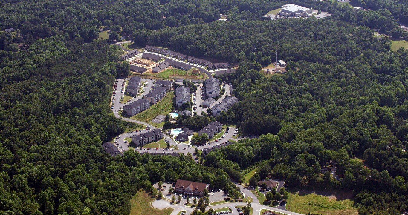 New Holland Springs in Gainesville, GA - Building Photo