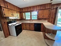 207 Brooks St photo'