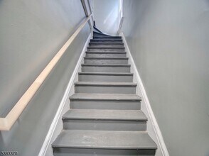 329 S 19th St in Newark, NJ - Building Photo - Building Photo