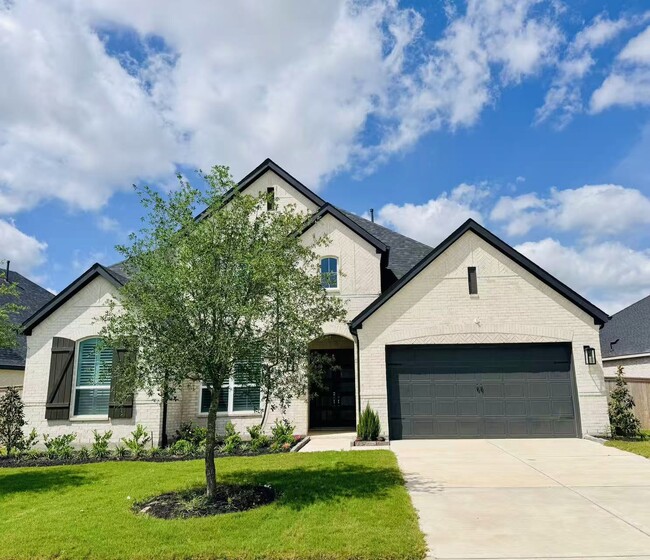 property at 30923 Vintage Crk Ln