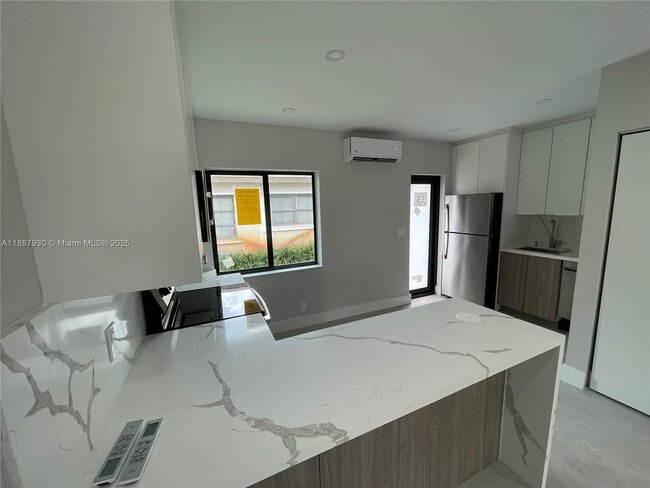 property at 1050 NE 9th Ave